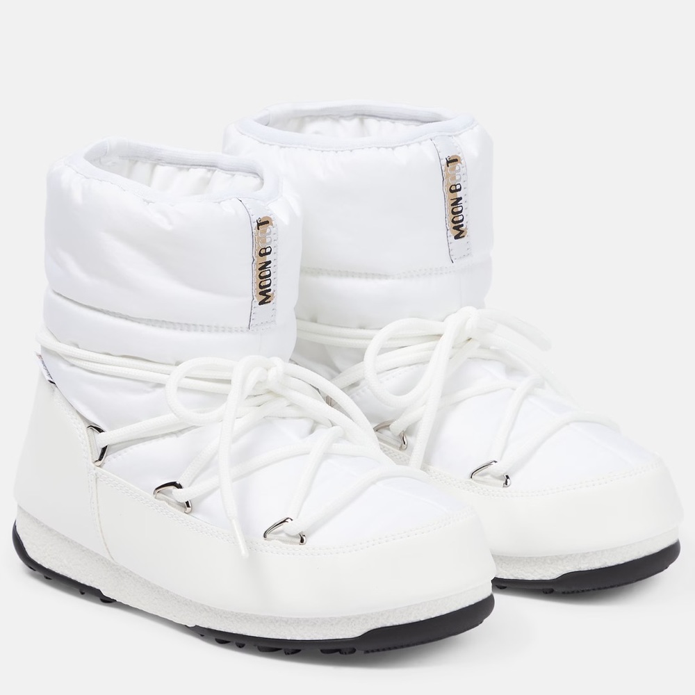 Moon boot white